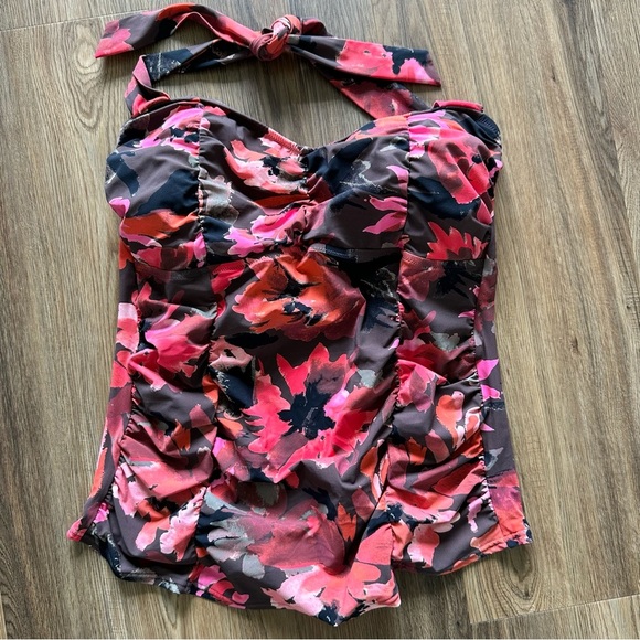 Lands' End Women Tankini Swimsuit Halter Top 14 Built In Bra Ruching Pink Floral - Picture 1 of 7